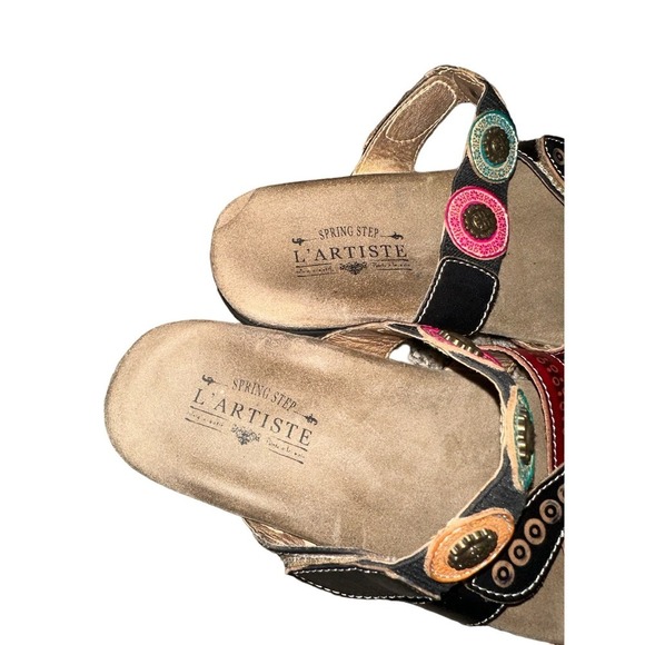 L'Artiste by Spring Step Glendora Black/Red Leather Sandals Womens Size 7 - Picture 2 of 3